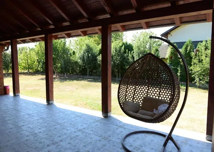 Prijatan Odmor U Bijeljini Ferienhaus *